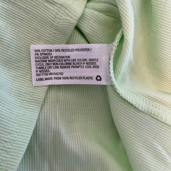 NWT Wild Fable Long Sleeve Ribbed Crop Top Neon Green Medium - Picture 10 of 11